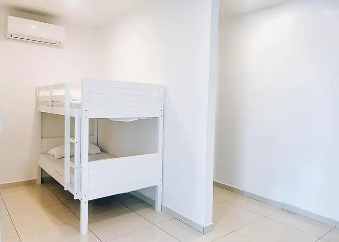 Ramada Suites By Wyndham The Straits Johor Bahru